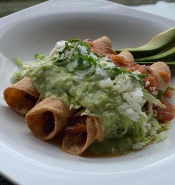 Roca Roja Mexican Cantina