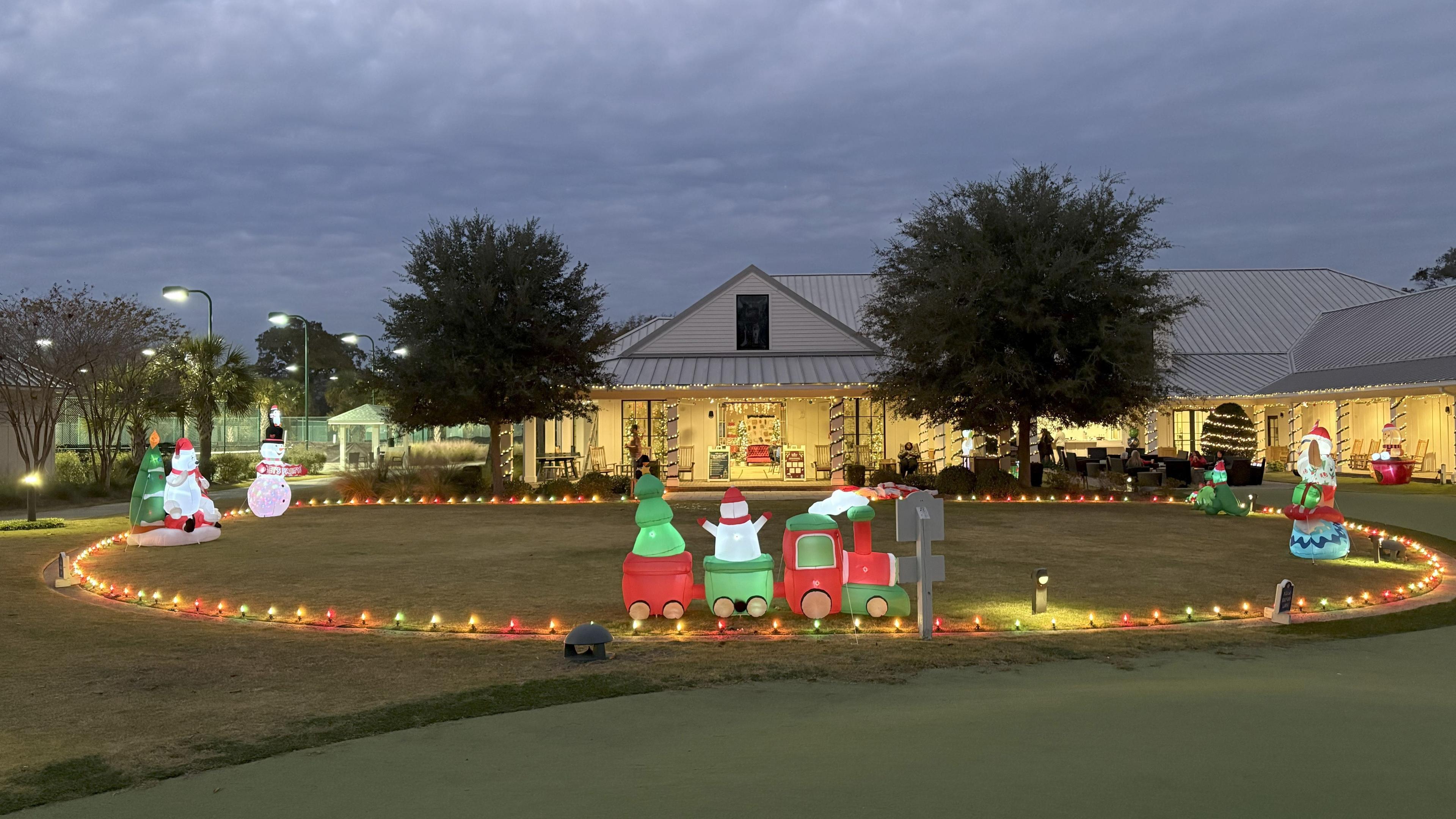 Christmas Village at Kingston Resorts